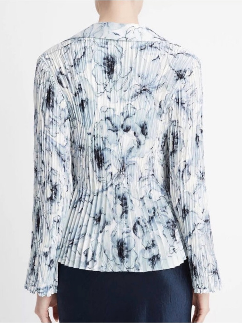 Vince Blue & White Washed Lily Pleated Blouse - Picture 3 of 5